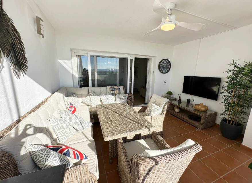 Odsprzedaż - Apartament - 