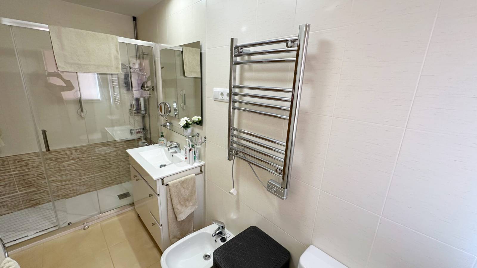 Odsprzedaż - Apartament - 