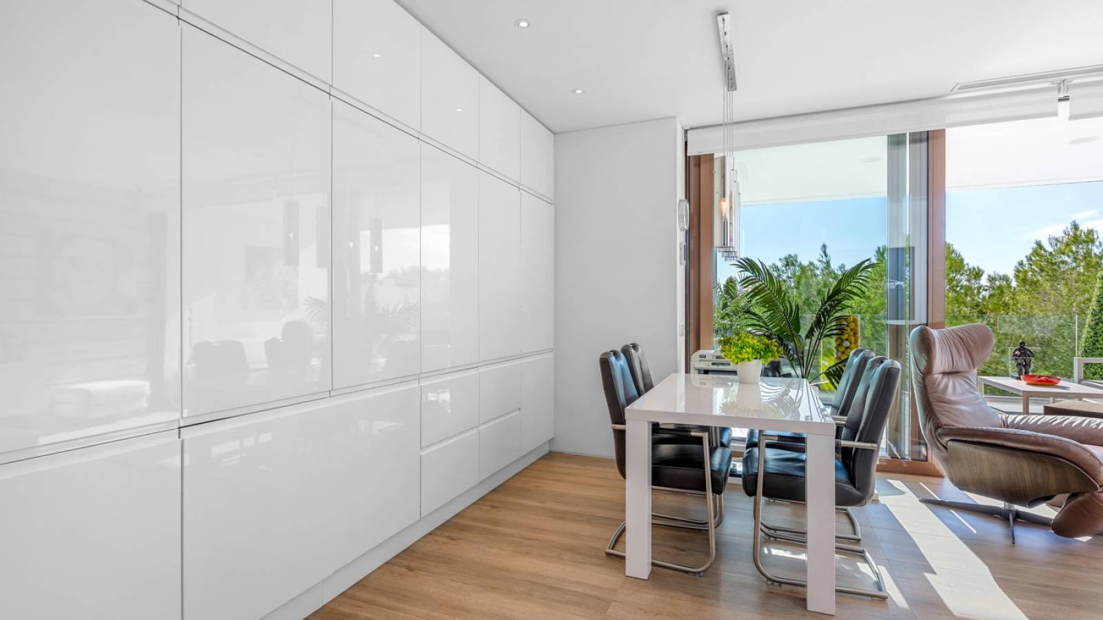 Odsprzedaż - Apartament - 