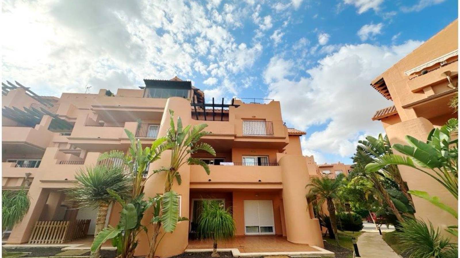 Odsprzedaż - Apartament - 