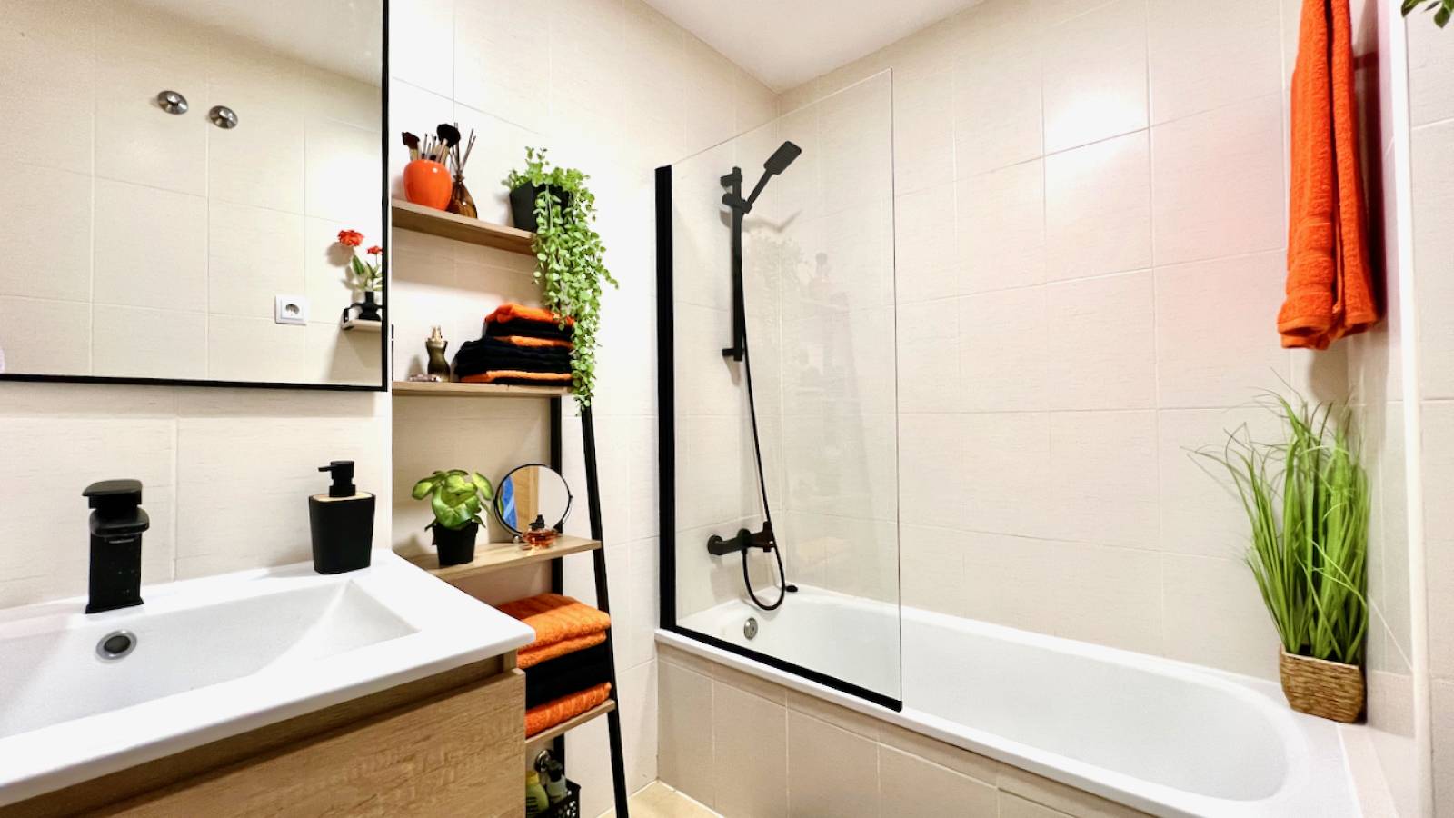 Odsprzedaż - Apartament - 