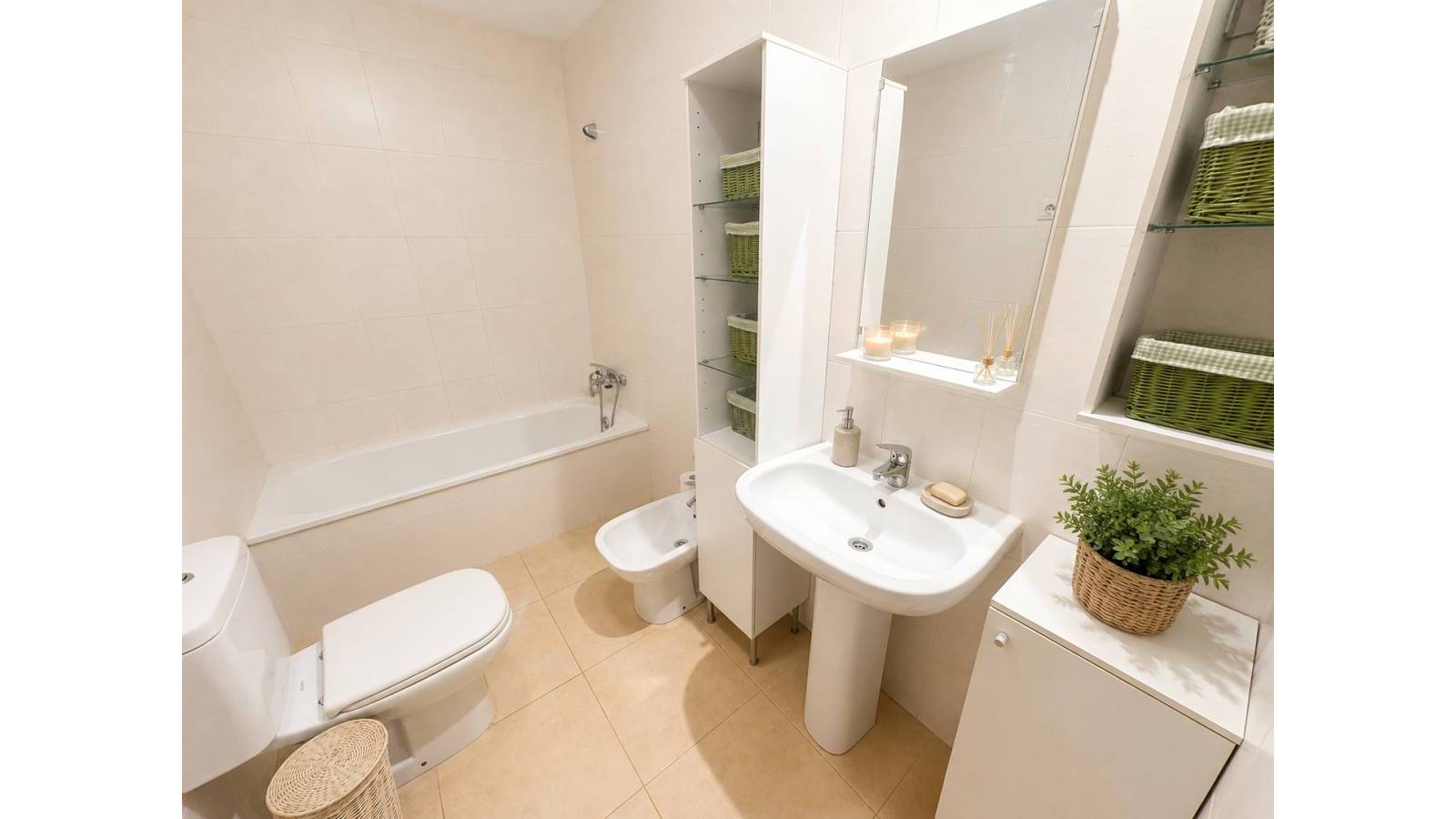 Odsprzedaż - Apartament - 