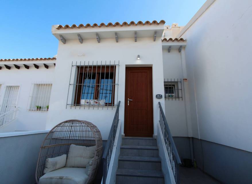 Odsprzedaż - Kamienica - Orihuela Costa - 