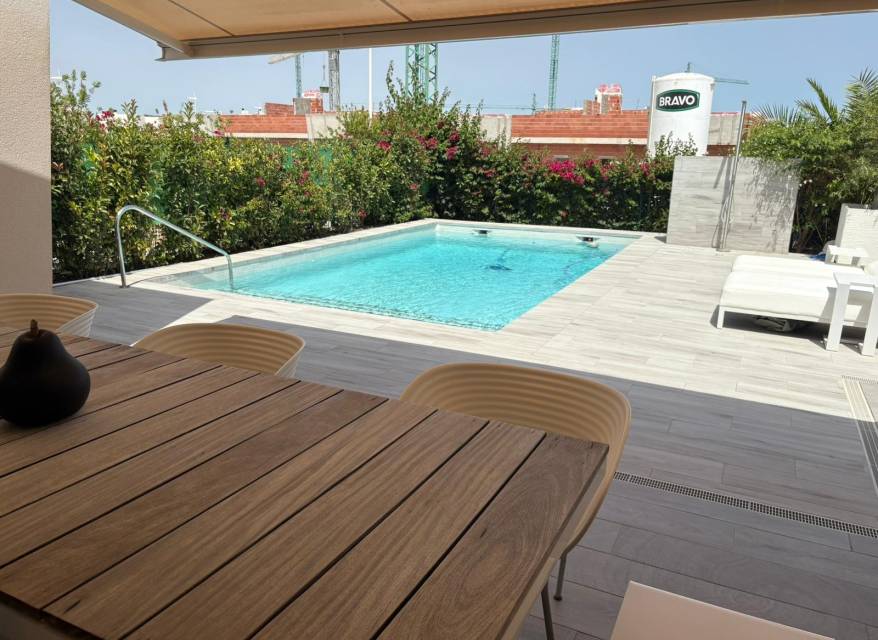 Odsprzedaż - Villa - Algorfa - La finca Golf