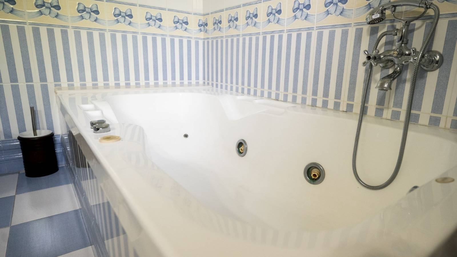 Odsprzedaż - Villa - Ciudad Quesada