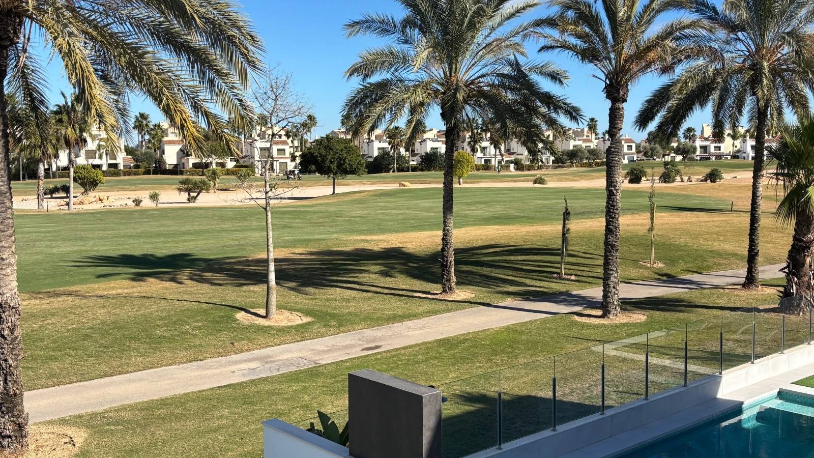 Odsprzedaż - Villa - Los Alcazares - 