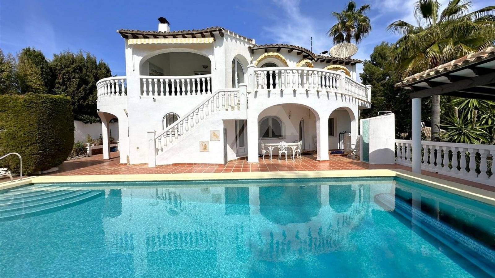 Odsprzedaż - Villa - Moraira - Pinar del Advocat - Cometa