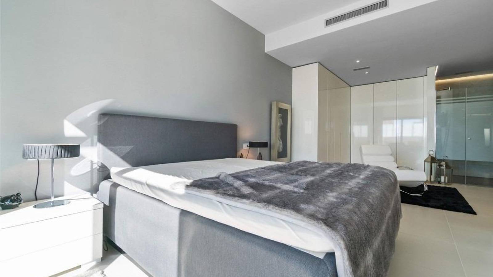 Odsprzedaż - Villa - Orihuela Costa - Campoamor