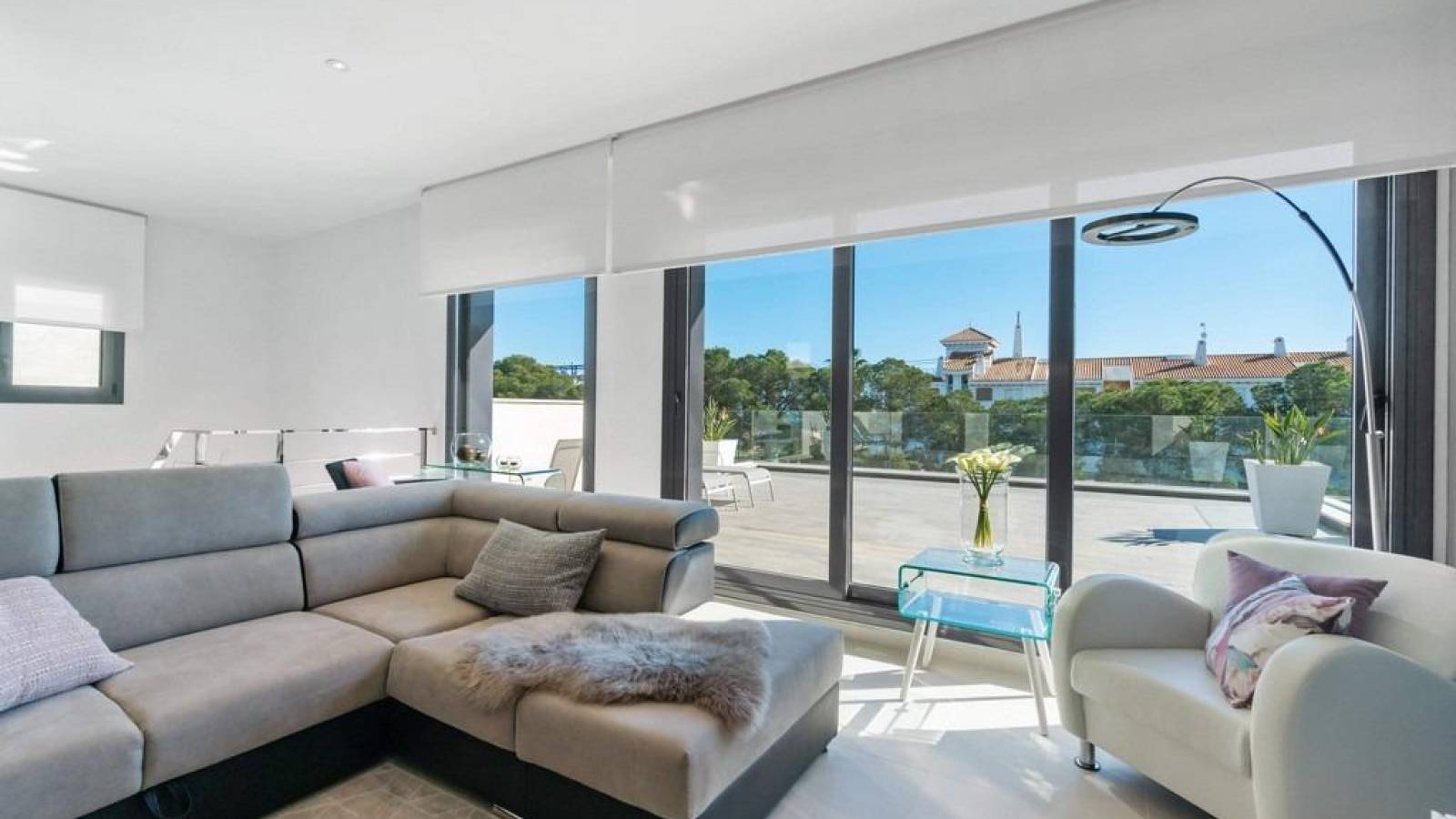 Odsprzedaż - Villa - Orihuela Costa - Campoamor