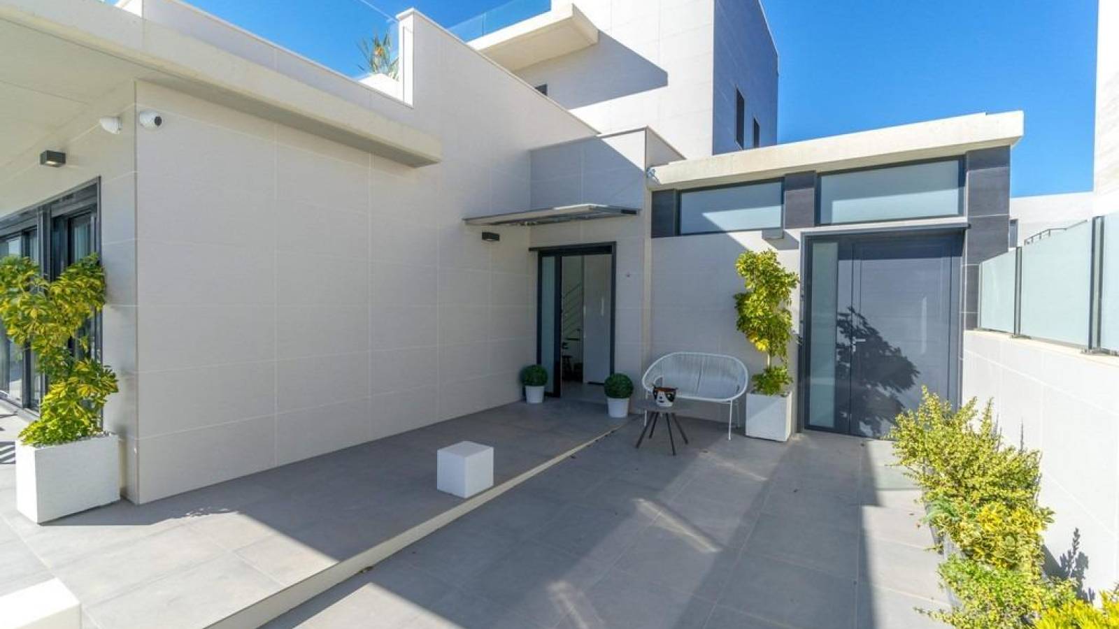 Odsprzedaż - Villa - Orihuela Costa - Campoamor