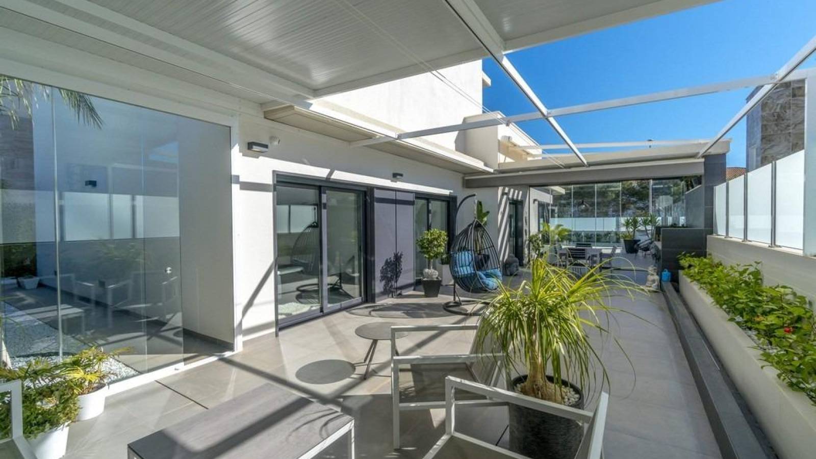 Odsprzedaż - Villa - Orihuela Costa - Campoamor