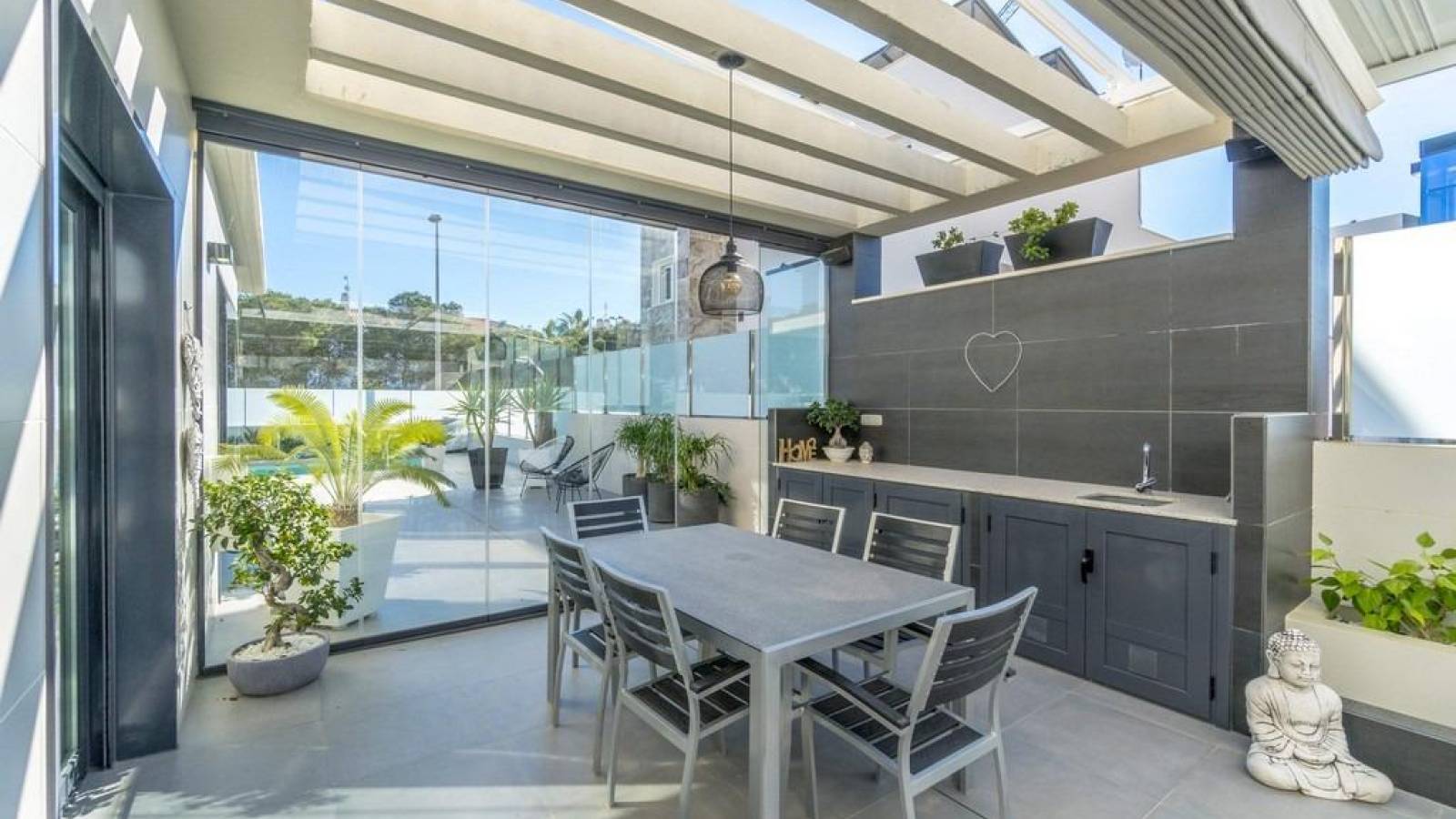 Odsprzedaż - Villa - Orihuela Costa - Campoamor