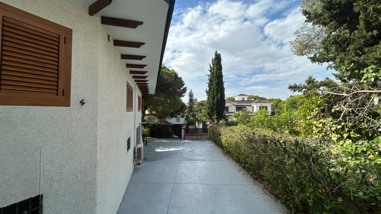 Odsprzedaż - Villa - Orihuela Costa - Campoamor