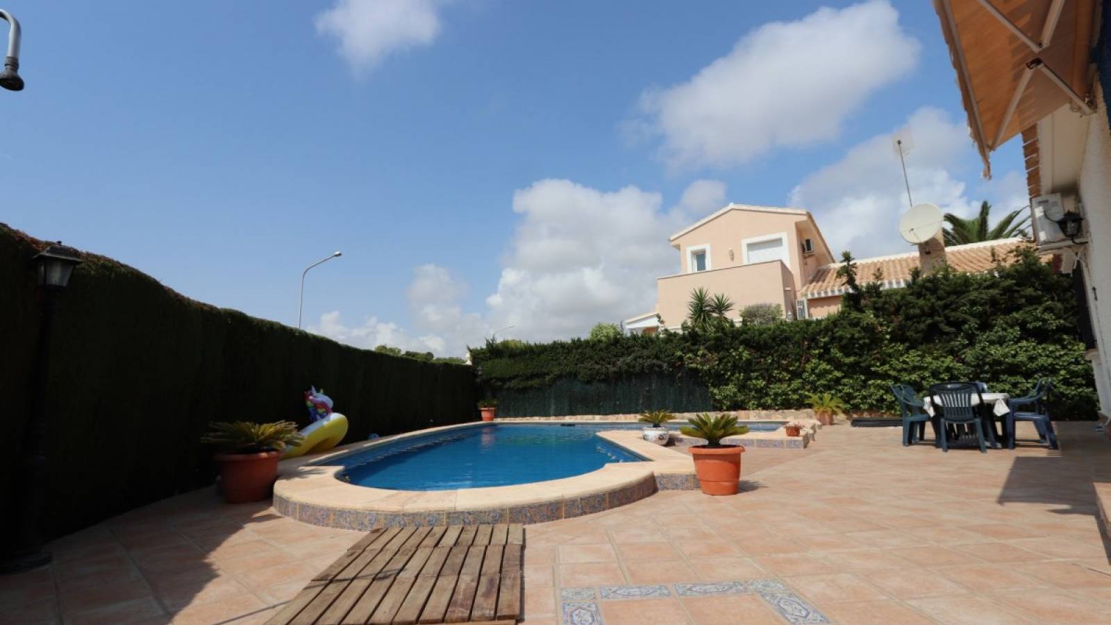 Odsprzedaż - Villa - Orihuela Costa - Campoamor