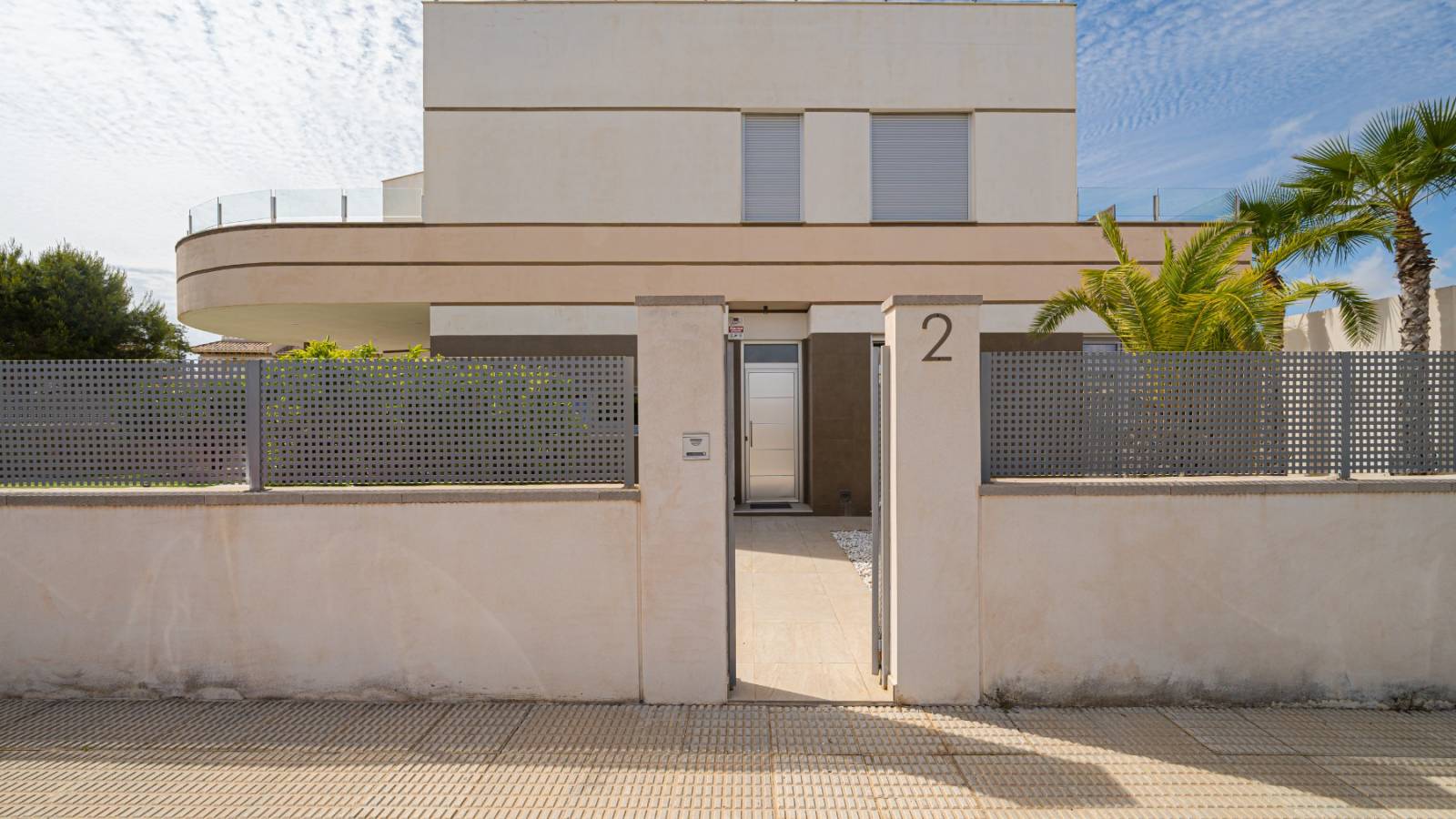 Odsprzedaż - Villa - Orihuela Costa - Lomas de Cabo Roig