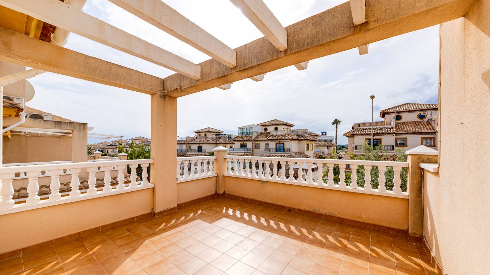 Odsprzedaż - Villa - Orihuela Costa - Playa Flamenca