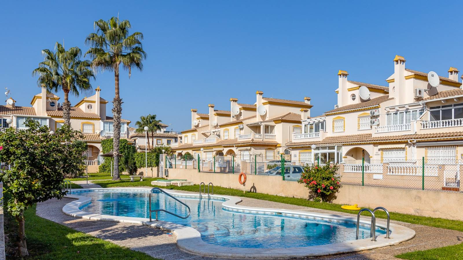 Odsprzedaż - Villa - Orihuela Costa - Playa Flamenca