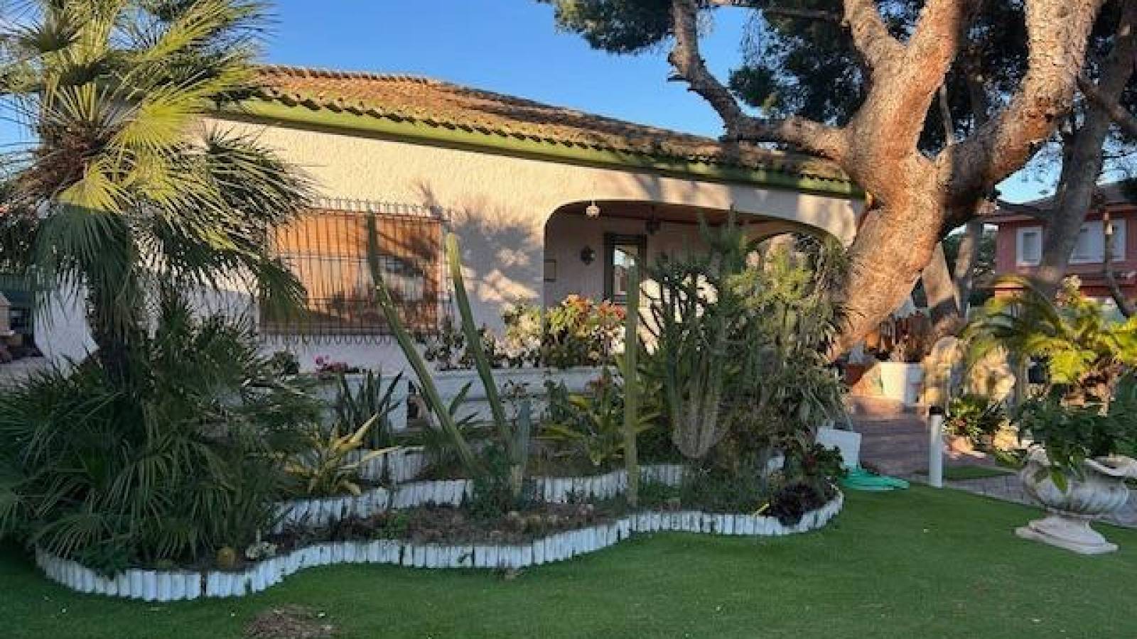 Odsprzedaż - Villa - Orihuela Costa - 