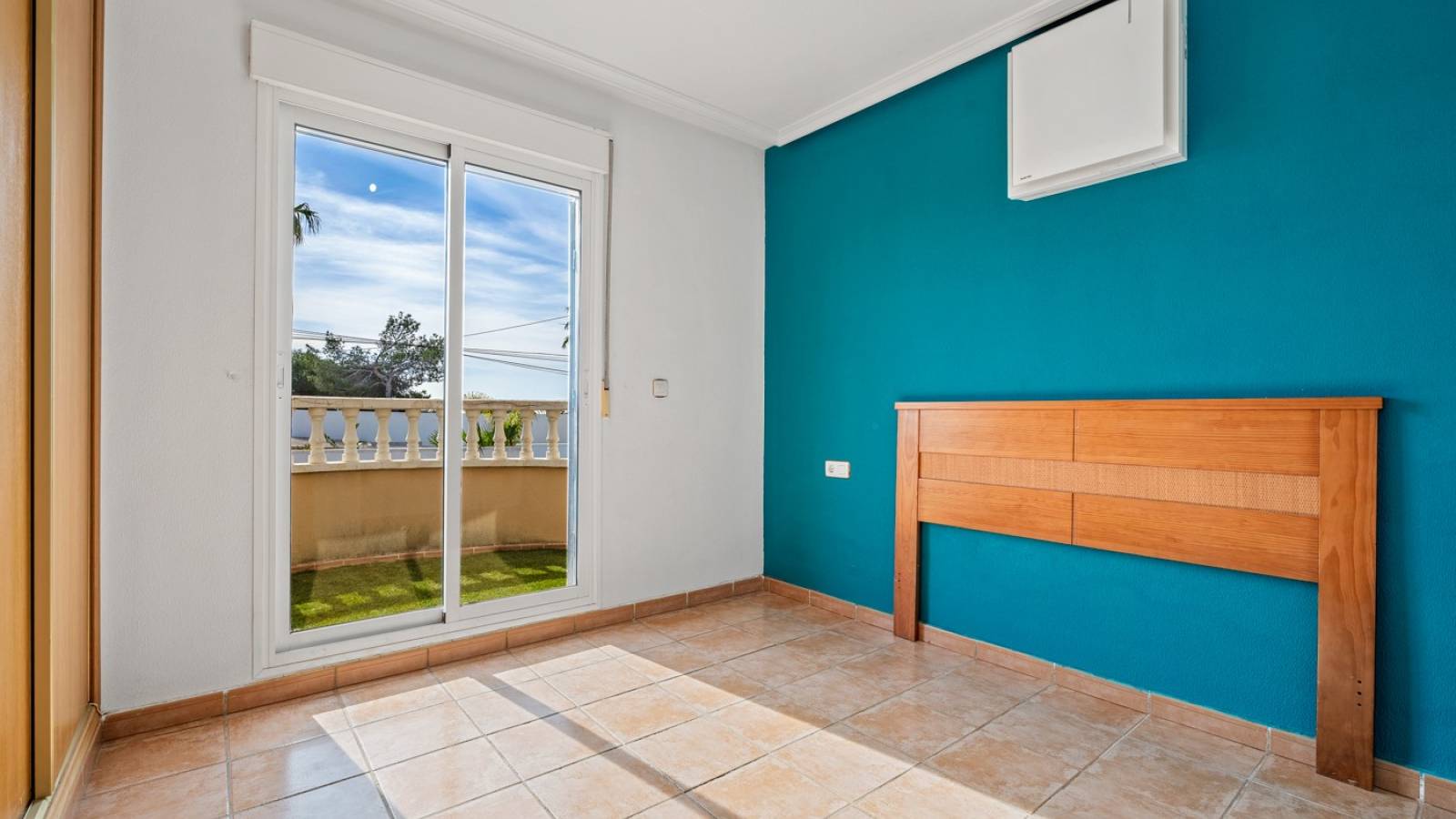 Odsprzedaż - Villa - Orihuela Costa - 