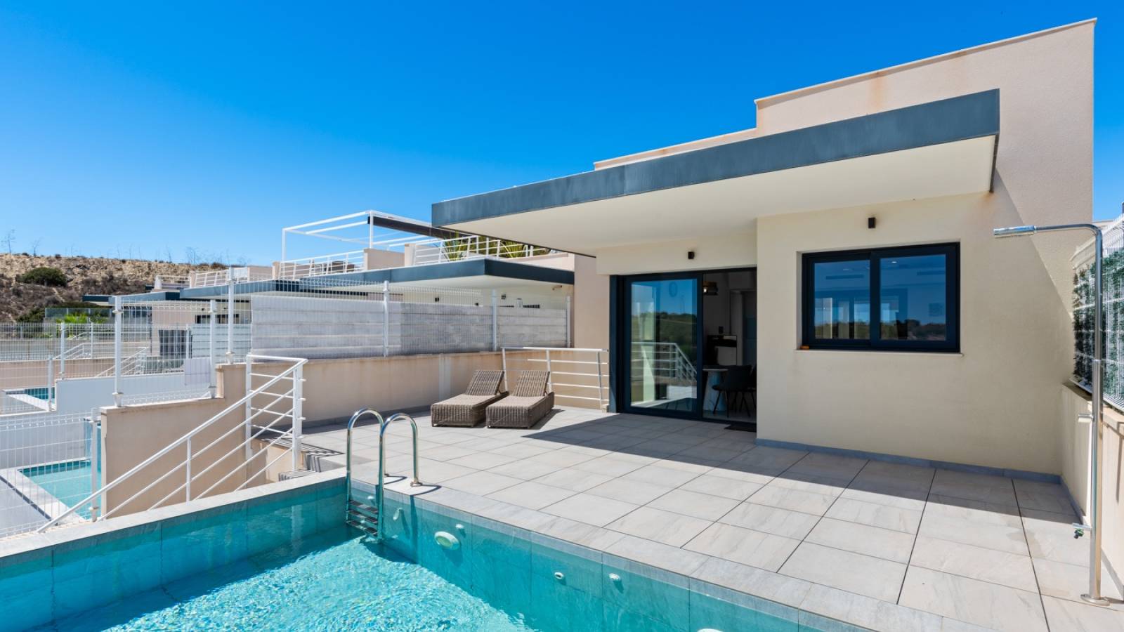 Odsprzedaż - Villa - San Miguel de Salinas - Orihuela Costa