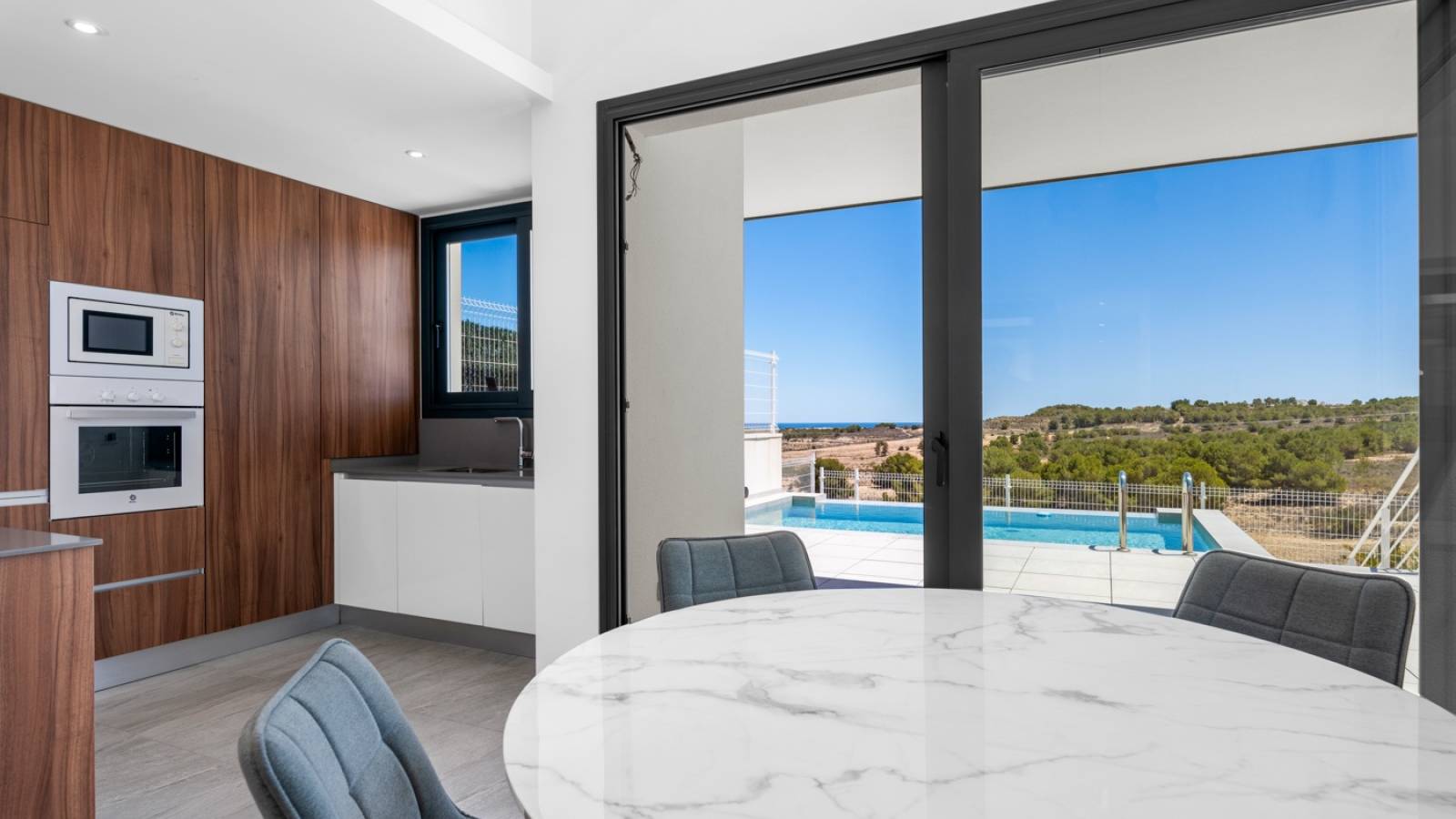 Odsprzedaż - Villa - San Miguel de Salinas - Orihuela Costa