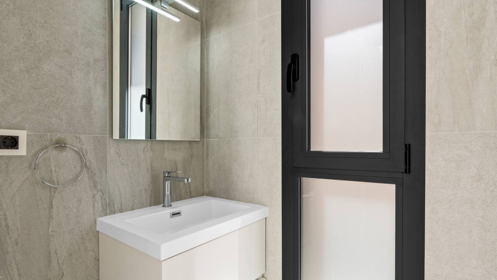 Odsprzedaż - Villa - San Miguel de Salinas - Orihuela Costa