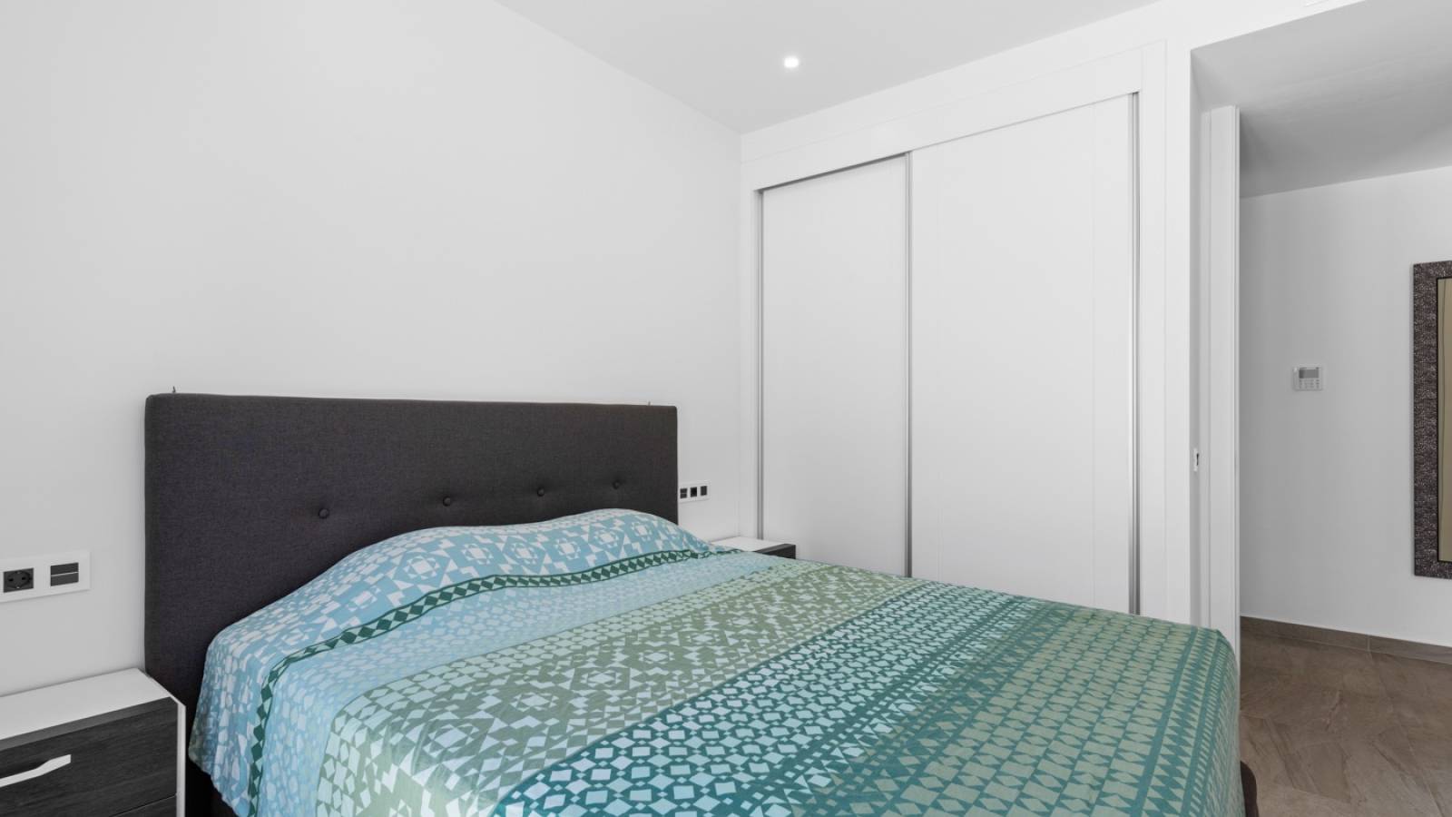 Odsprzedaż - Villa - San Miguel de Salinas - Orihuela Costa