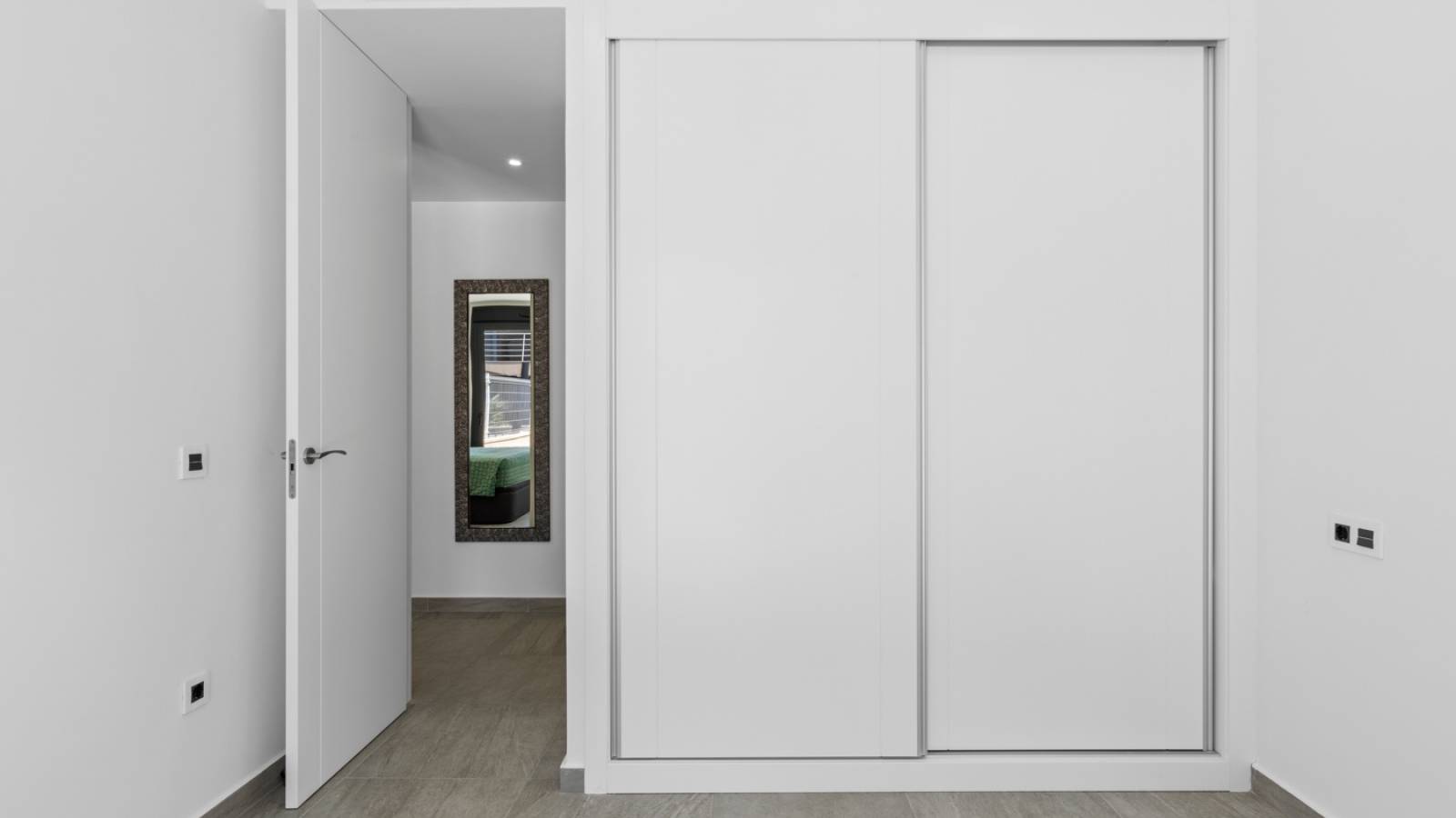 Odsprzedaż - Villa - San Miguel de Salinas - Orihuela Costa