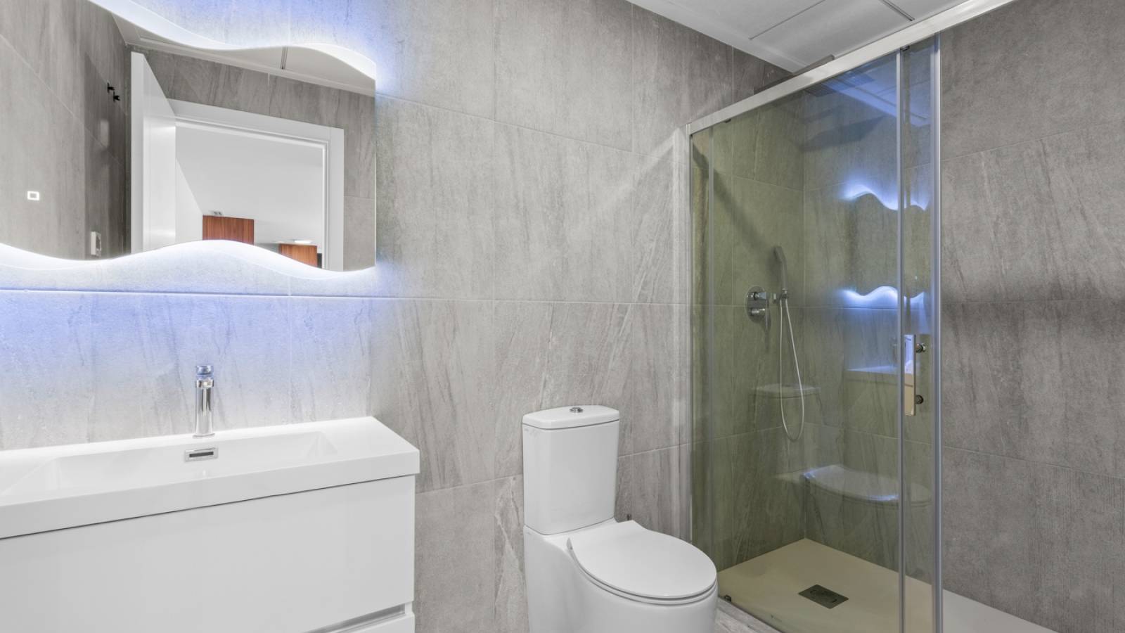 Odsprzedaż - Villa - San Miguel de Salinas - Orihuela Costa