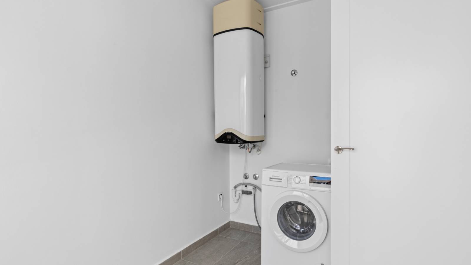 Odsprzedaż - Villa - San Miguel de Salinas - Orihuela Costa