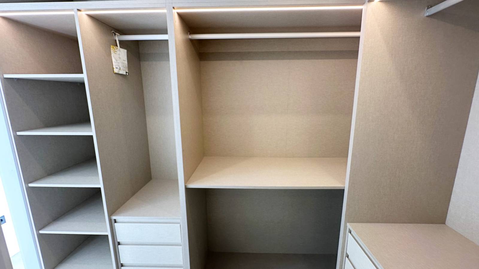 Odsprzedaż - Villa - Santa Rosalia