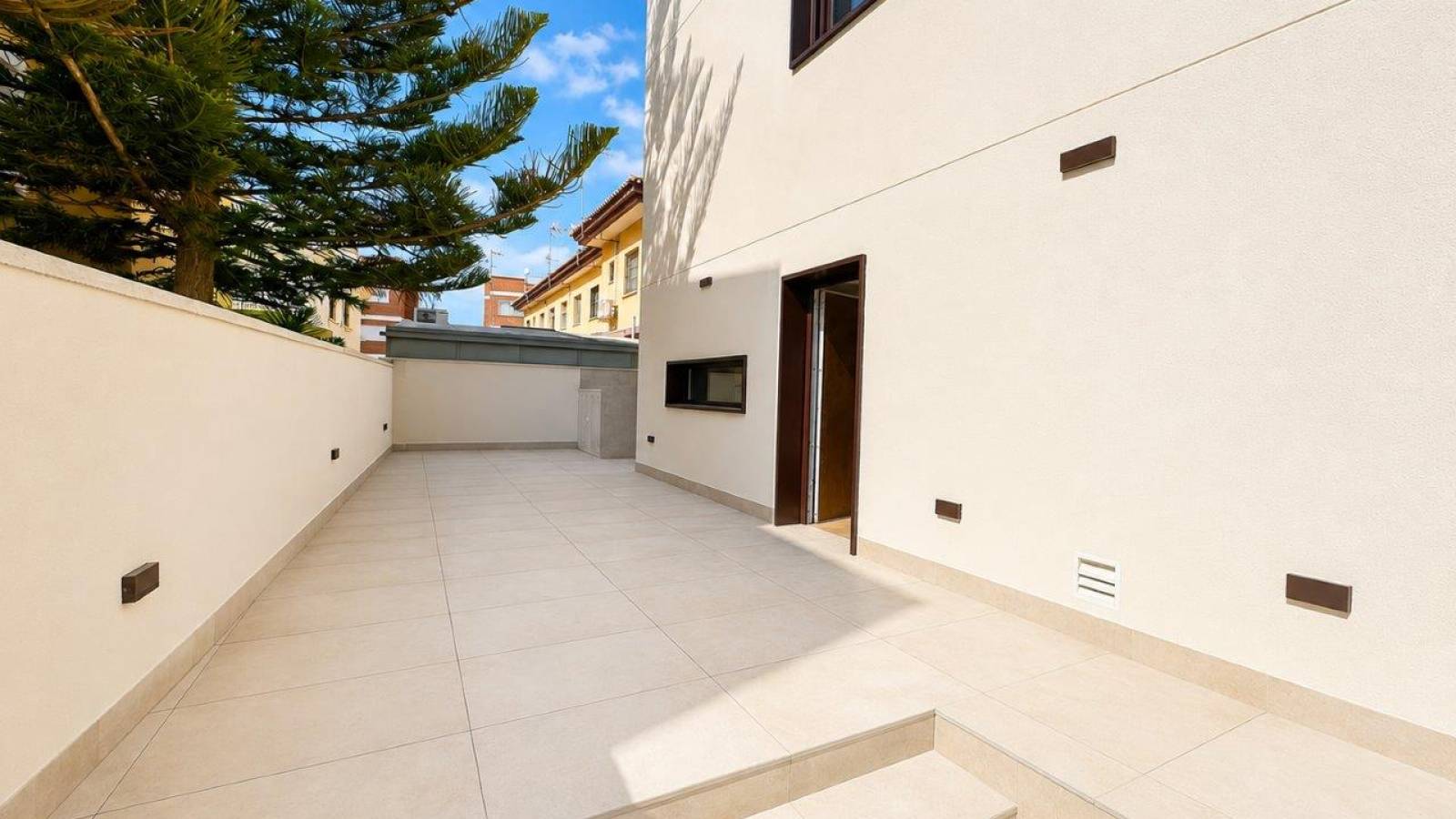 Odsprzedaż - Villa - Santiago de la Ribera