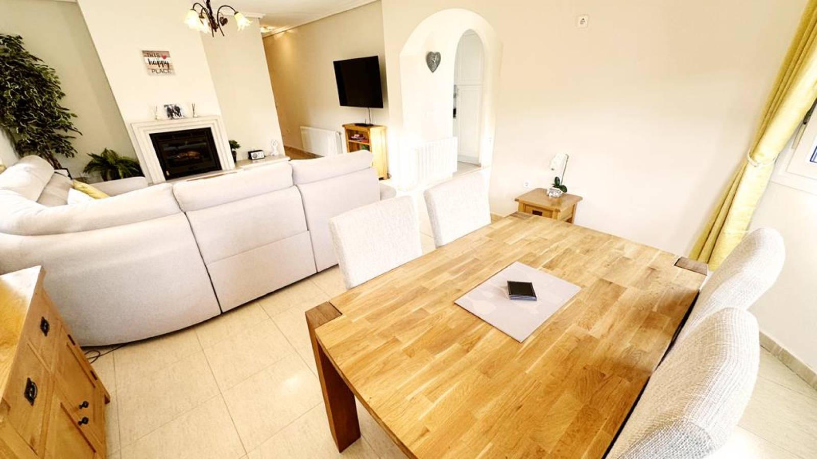 Odsprzedaż - Villa - 