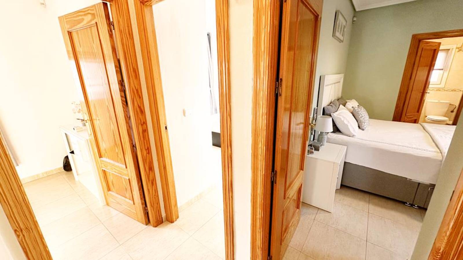 Odsprzedaż - Villa - 