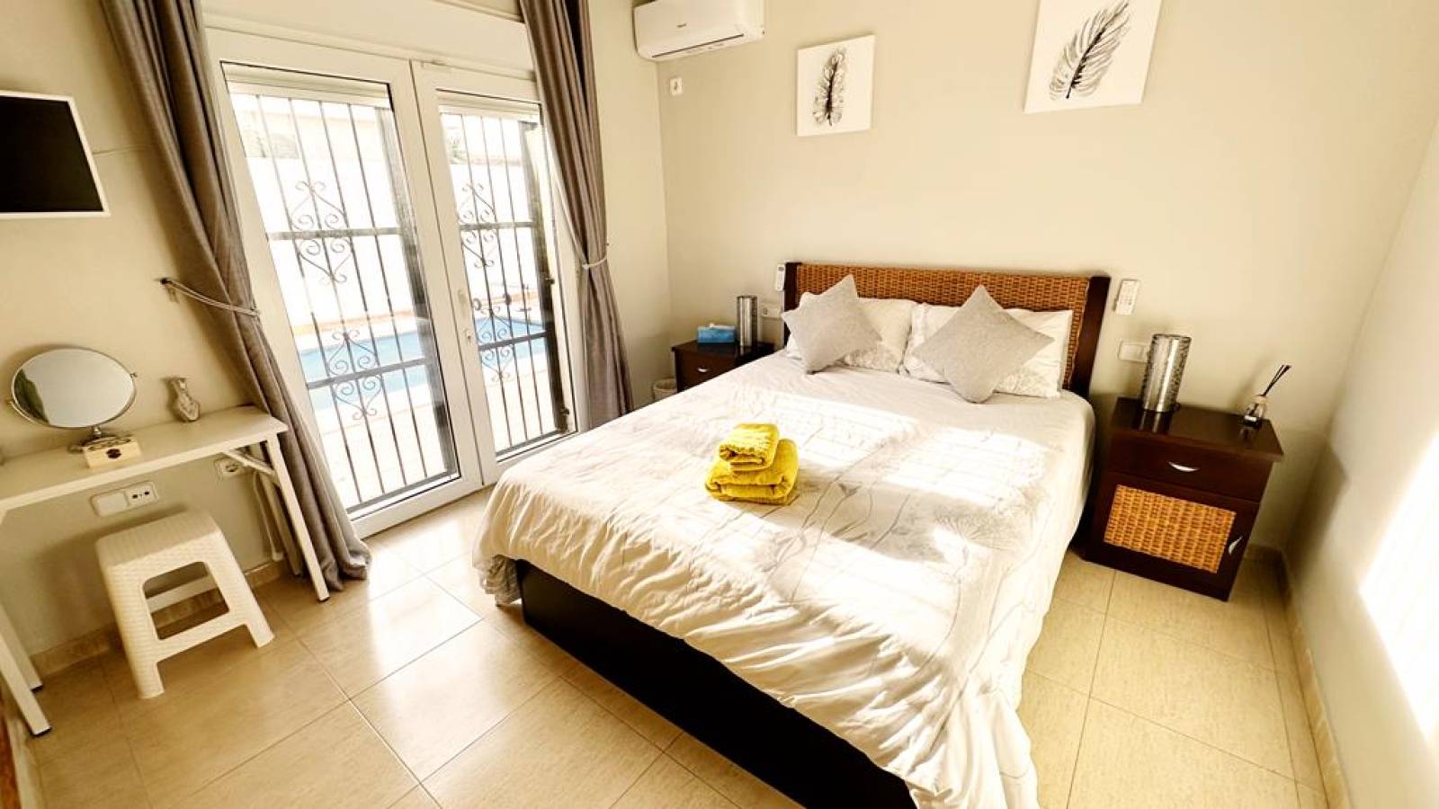 Odsprzedaż - Villa - 