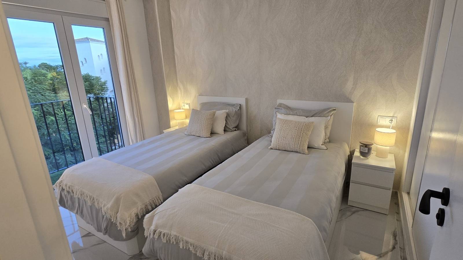 Resale - Apartment - Hacienda Riquelme Golf Resort