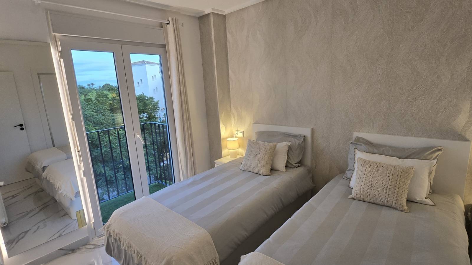 Resale - Apartment - Hacienda Riquelme Golf Resort