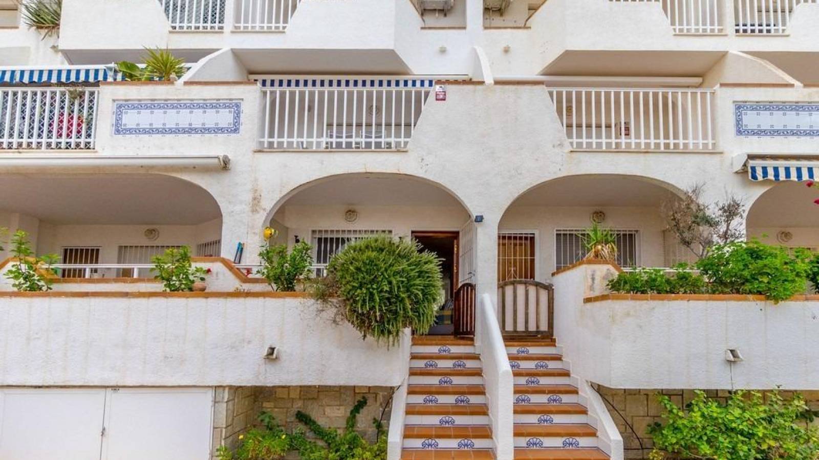 Resale - Apartment - Orihuela Costa - Agua Marina