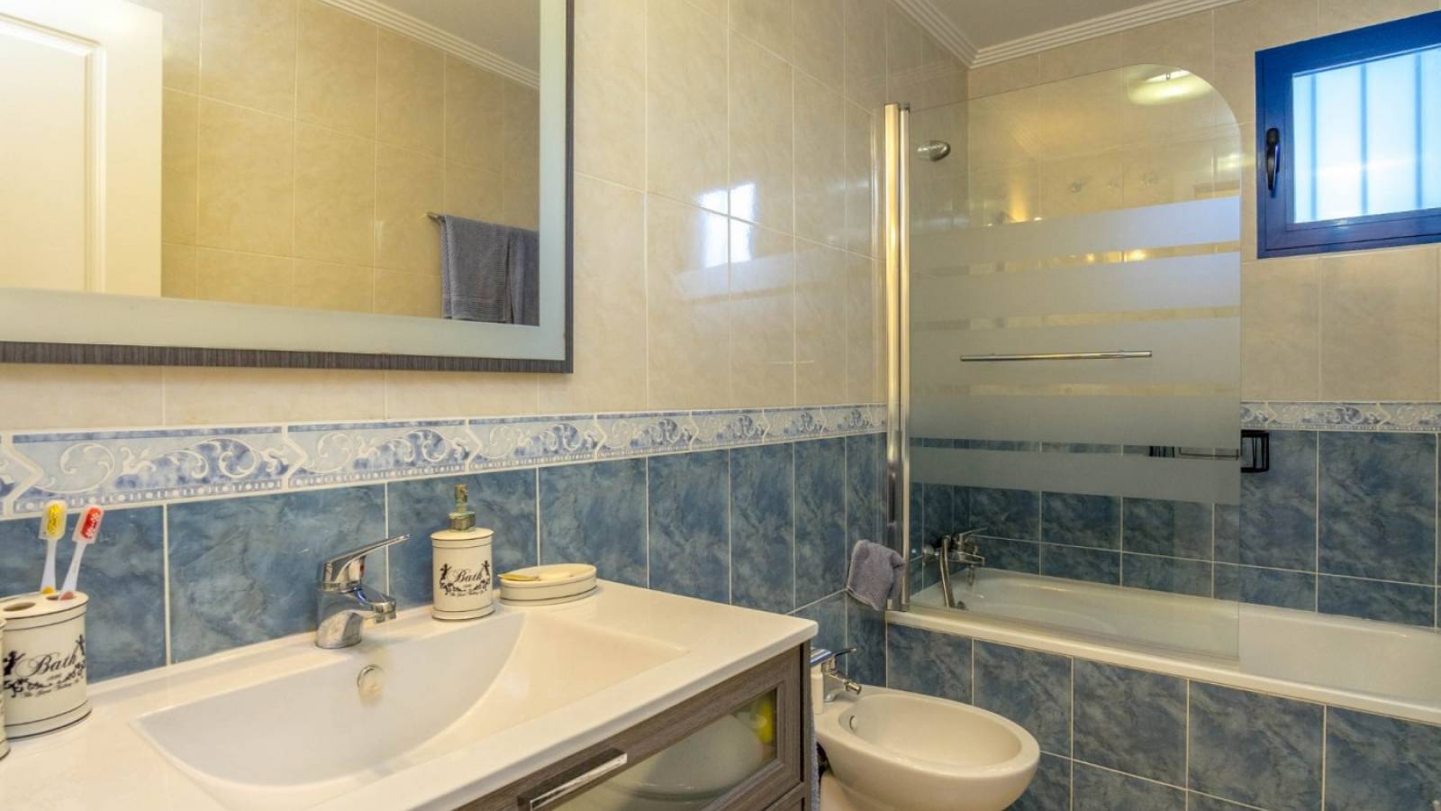 Resale - Apartment - Orihuela Costa - Altos de campoamor