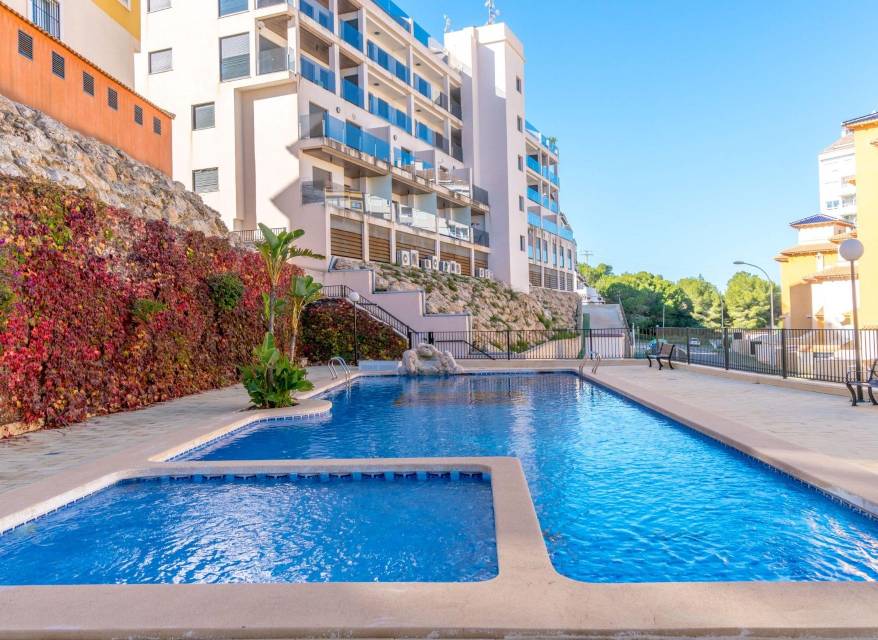 Resale - Apartment - Orihuela Costa - Altos de campoamor