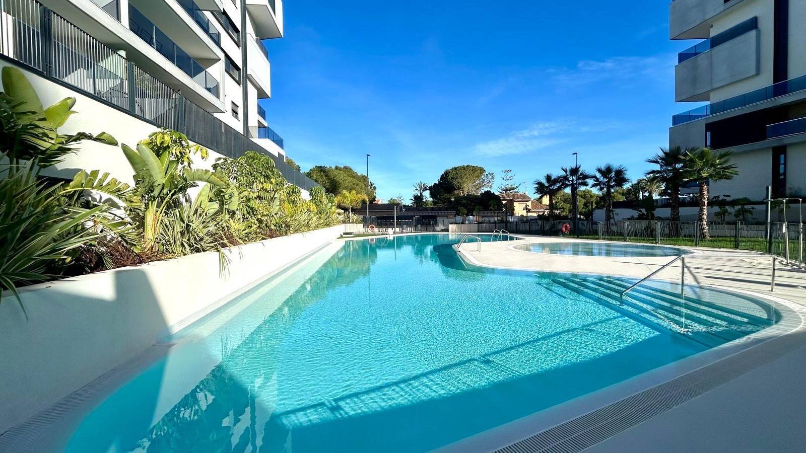 Resale - Apartment - Orihuela Costa - Altos de campoamor