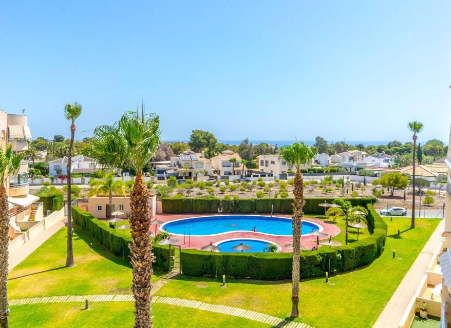 Resale - Apartment - Orihuela Costa - Altos de Campoamor