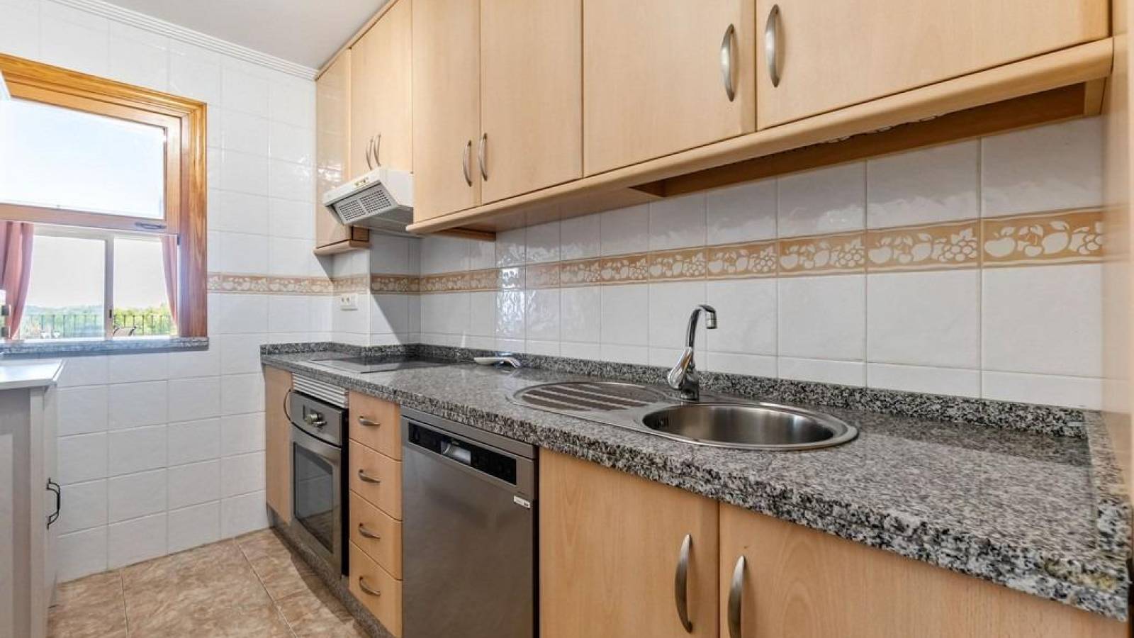 Resale - Apartment - Orihuela Costa - Campoamor