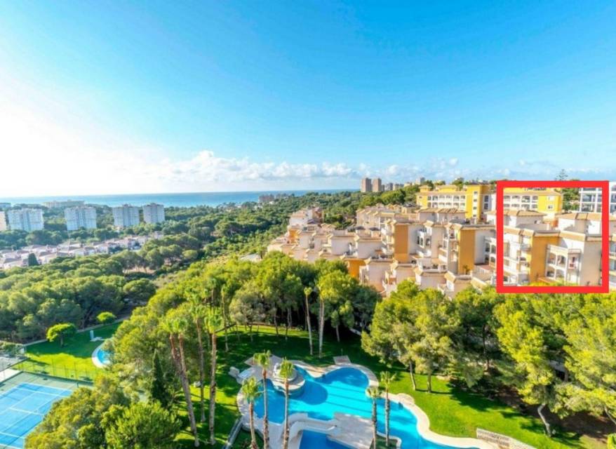Resale - Apartment - Orihuela Costa - Campoamor