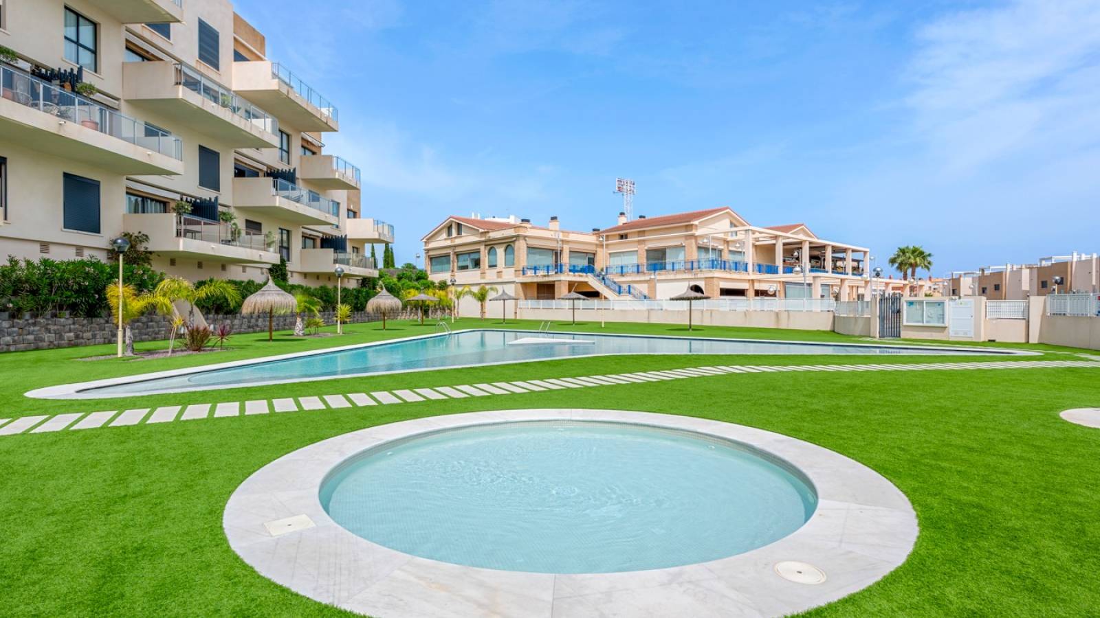 Resale - Apartment - Orihuela Costa - La Zenia