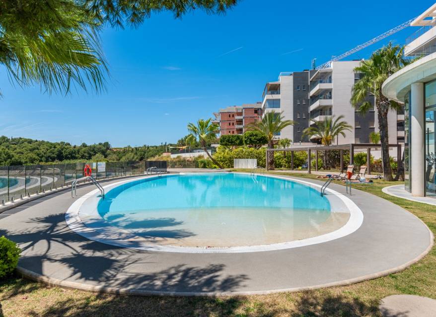Resale - Apartment - Orihuela Costa - Los Dolses