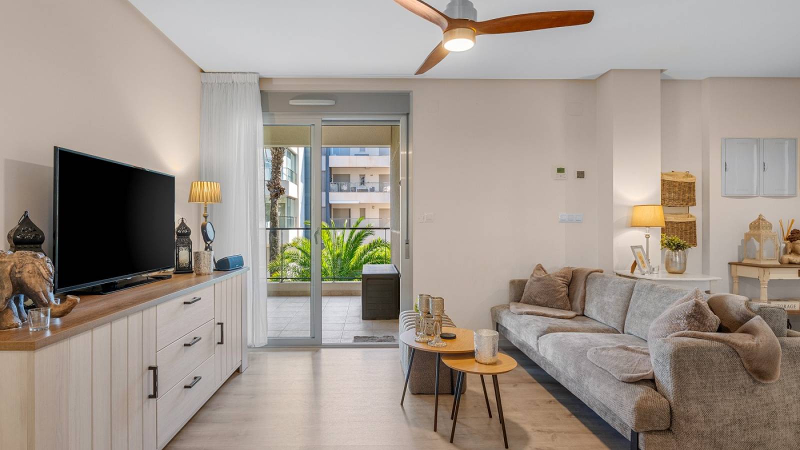 Resale - Apartment - Orihuela Costa - Los Dolses