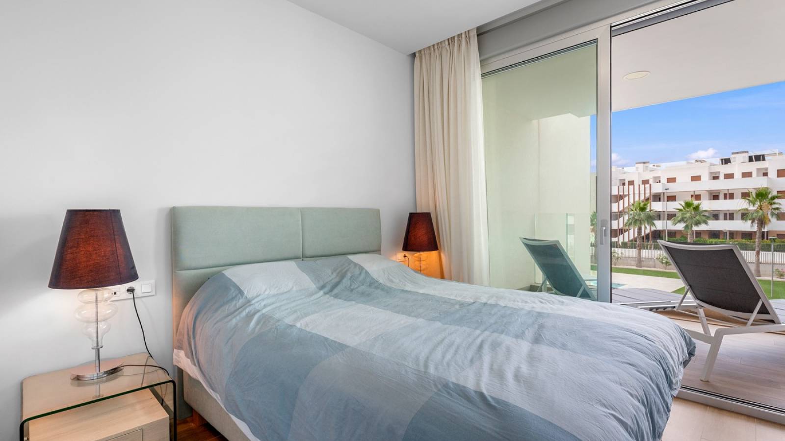 Resale - Apartment - Orihuela Costa - Los Dolses