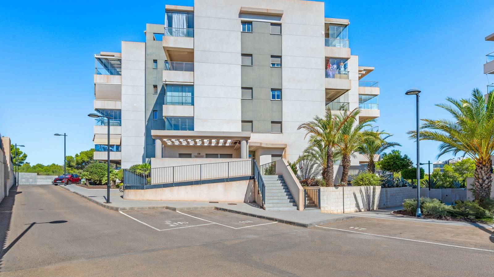 Resale - Apartment - Orihuela Costa - Los Dolses