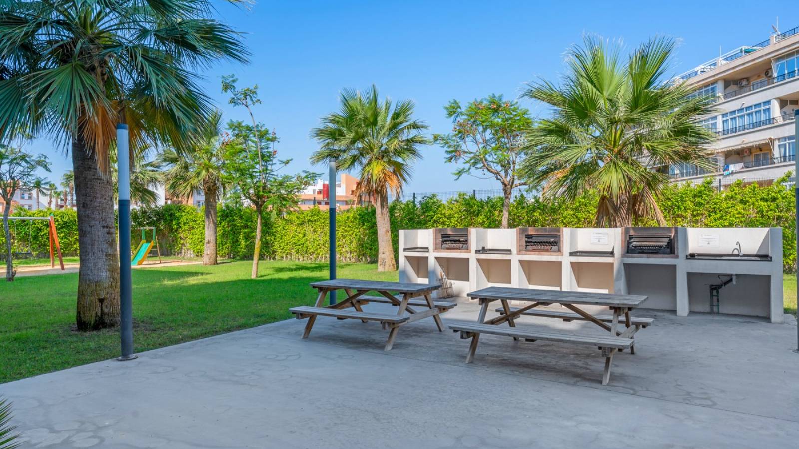 Resale - Apartment - Orihuela Costa - Playa Flamenca